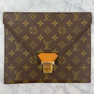 Vintage Louis Vuitton Envelope Clutch Pouch Monogram